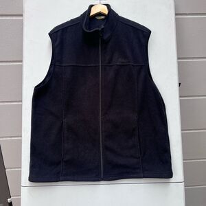 Cabela's Men’s Black fleece vest Sz XLarge